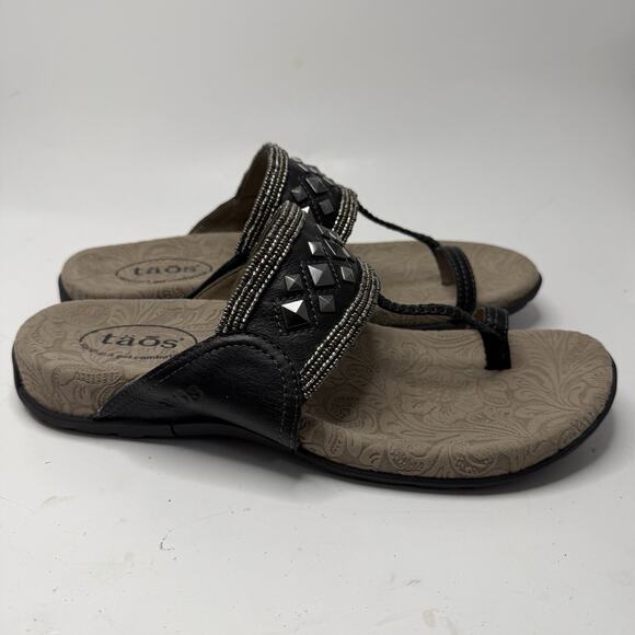 TAOS Sandals Women's 10 Pewter Genie BOHO Studded Beaded Metallic Comfort Luxury - Picture 3 of 10